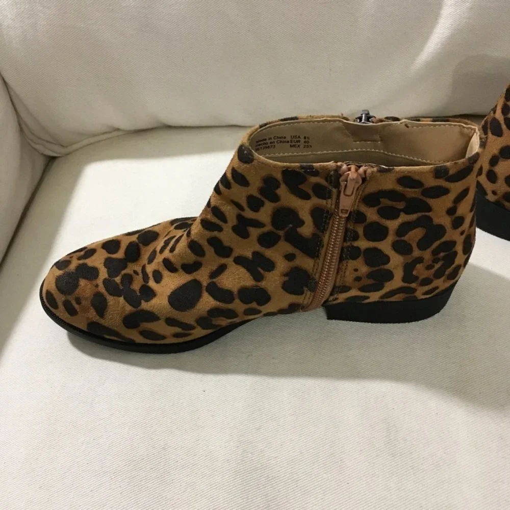 Cheetah Time & Tru Bootie's NWOT - Picture 6 of 9